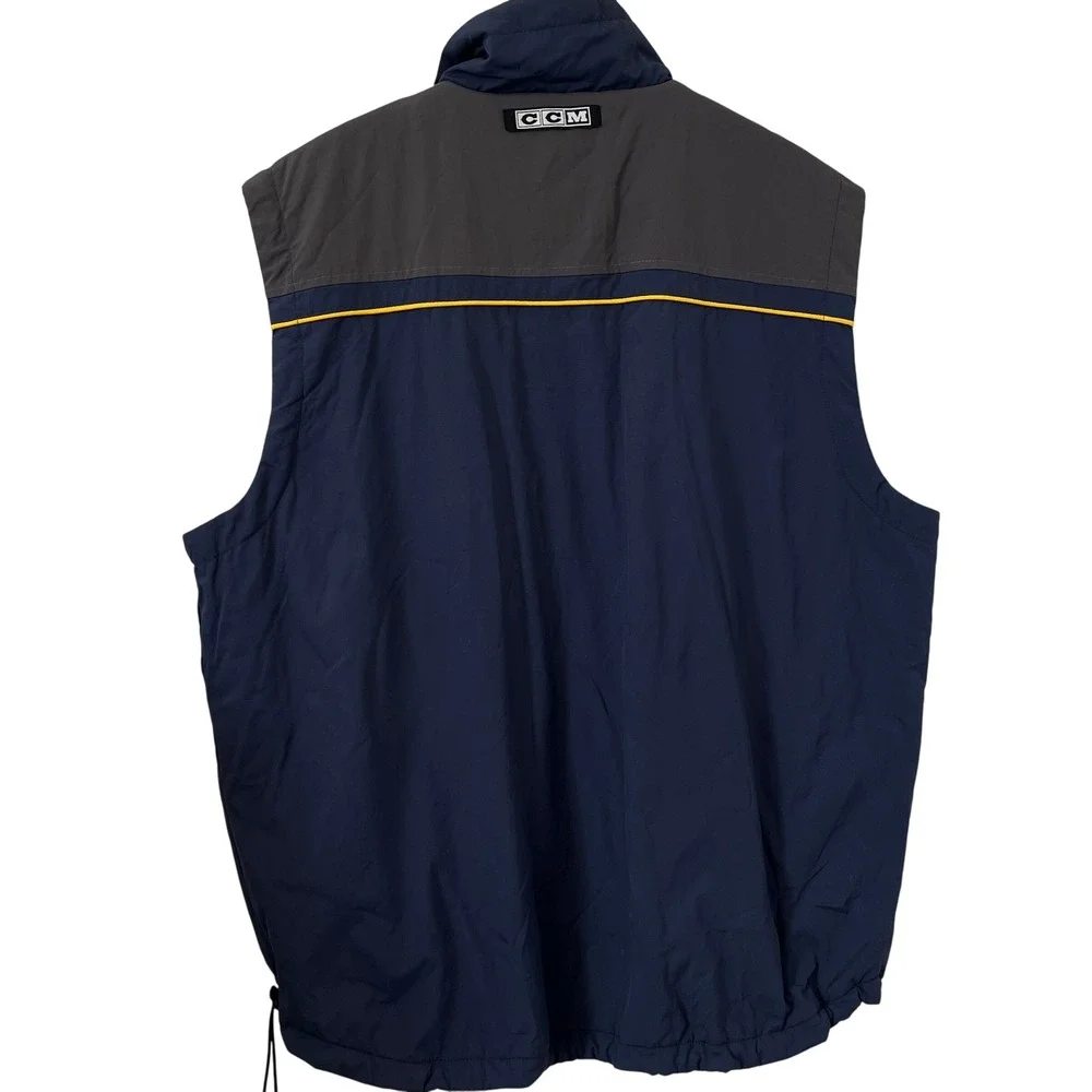 CCM Nashville Predators NHL Fleece Lined Full Zip Vest Mens XL Navy Blue Vintage